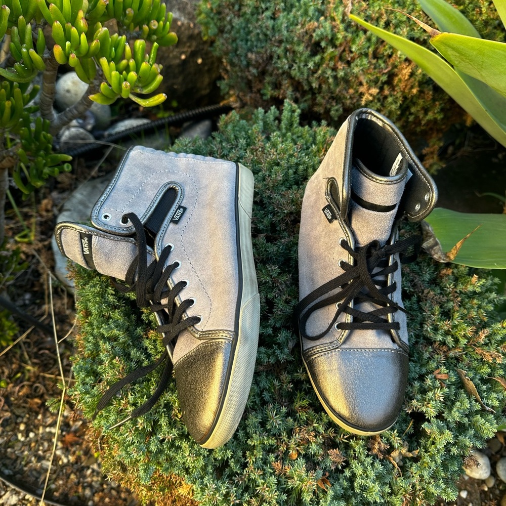 Womens Vans Hadley Leather Laceup Gray High Top Sneaker Shoes Sz 9